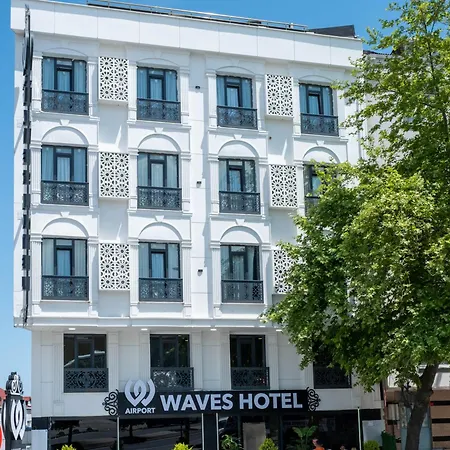 Airport Waves Hotel *
