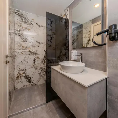 Airport Waves 4* Arnavutkoy