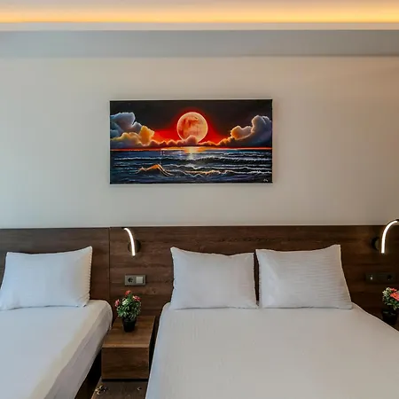 Airport Waves Hotel 4*