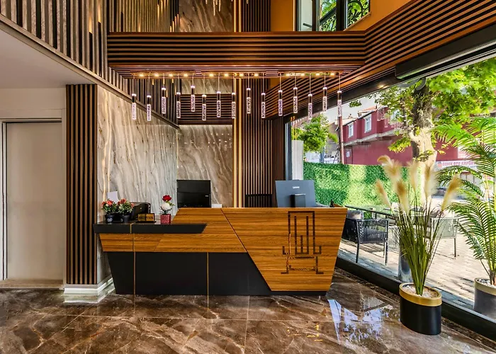 Airport Waves Arnavutkoy