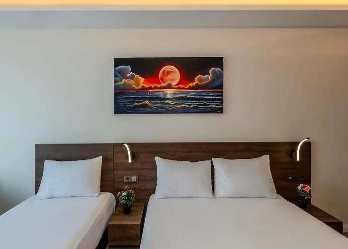 Airport Waves Hotel 4*